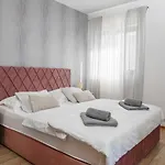 Grubelic Apartment *
