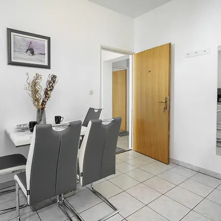 Grubelic Apartamento Srima